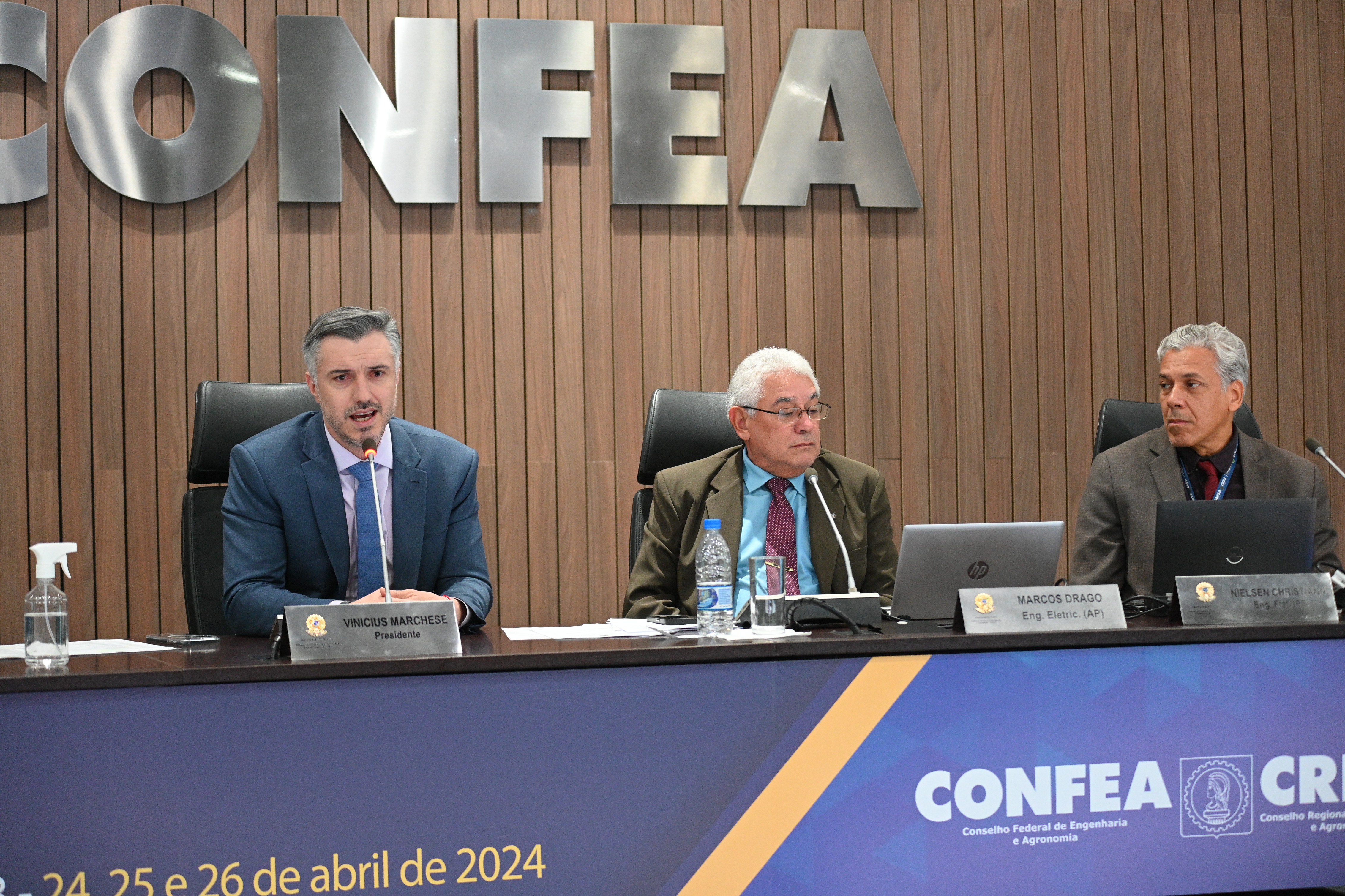 Plenária do Confea debateu diversos temas de interesse dos profissionais: da Soea, a comissões temáticas