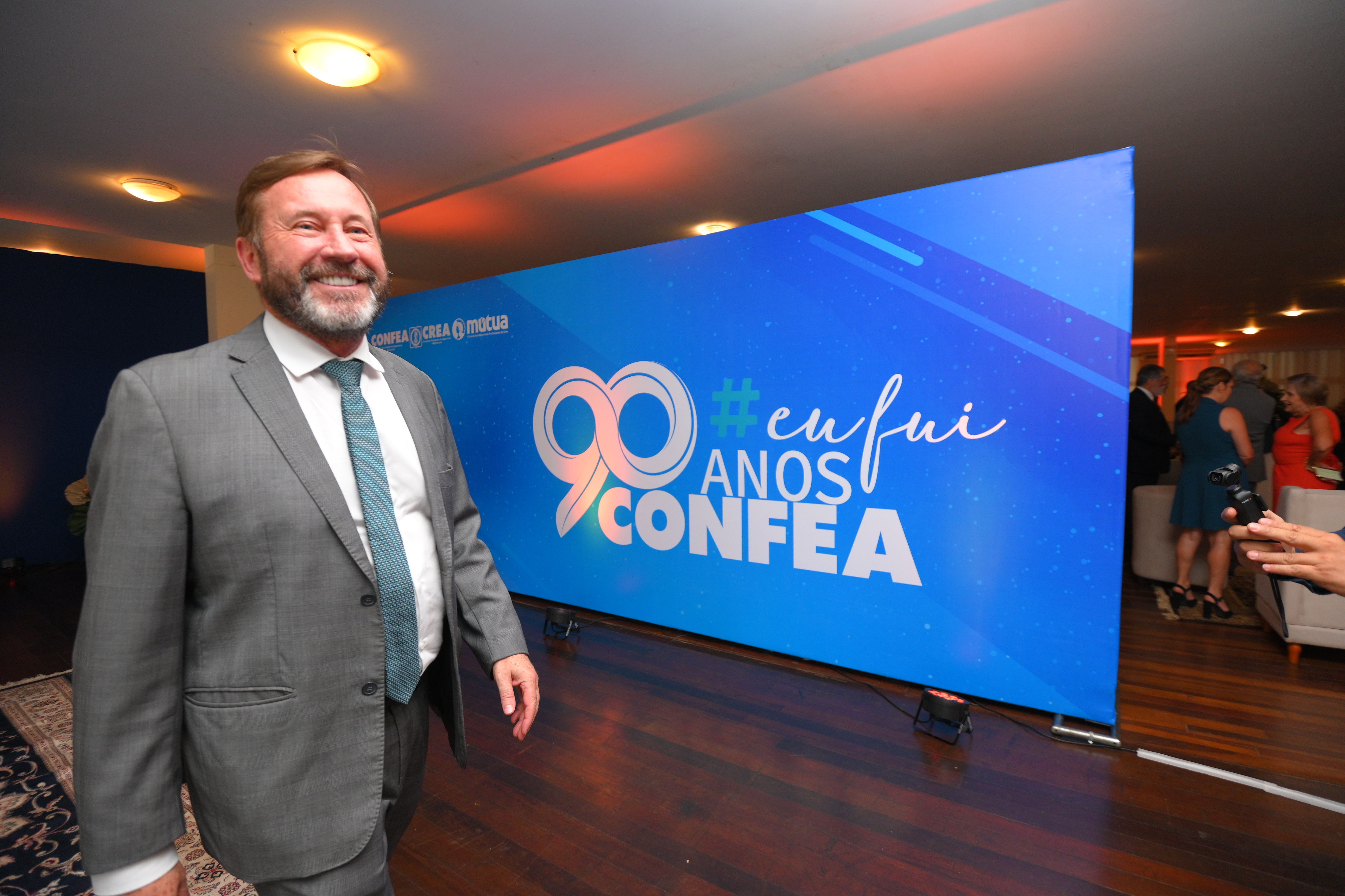 Presidente Joel Krüger participou de um de seus últimos atos como presidente do Confea
