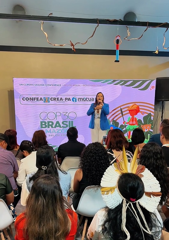 Presidente do Crea-PA, eng. civ. Adriana Falconeri, durante a COP-30, em Belém: elogios dos participantes da última reunião do ano do Colégio de Presidentes