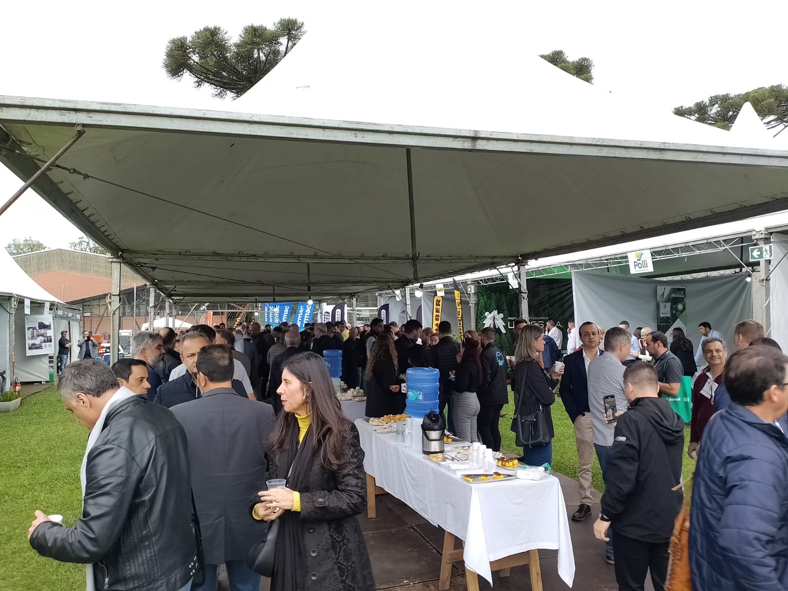 Parque de Exposições do Sesi-RS em Canela recebe os participantes do Seminário Sul Brasileiro de Silvicultura, evento apoiado pelo Confea que discute as principais demandas da área