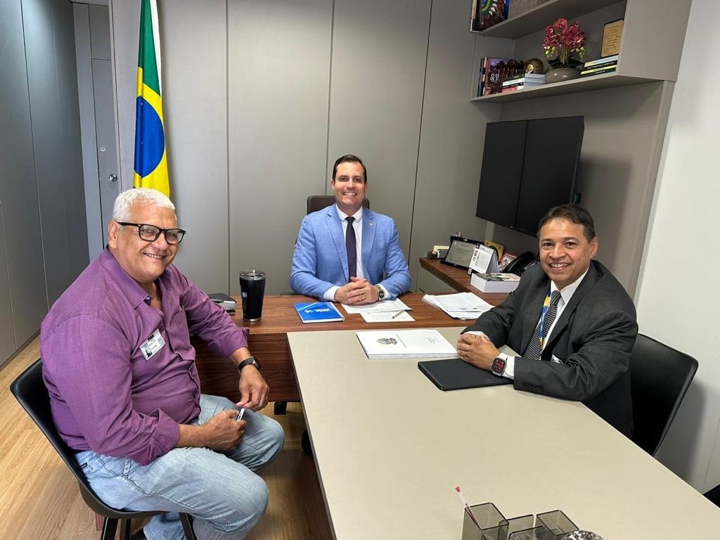 Deputado federal Nicolleti e presidentes do Crea-RO e do Crea-RR