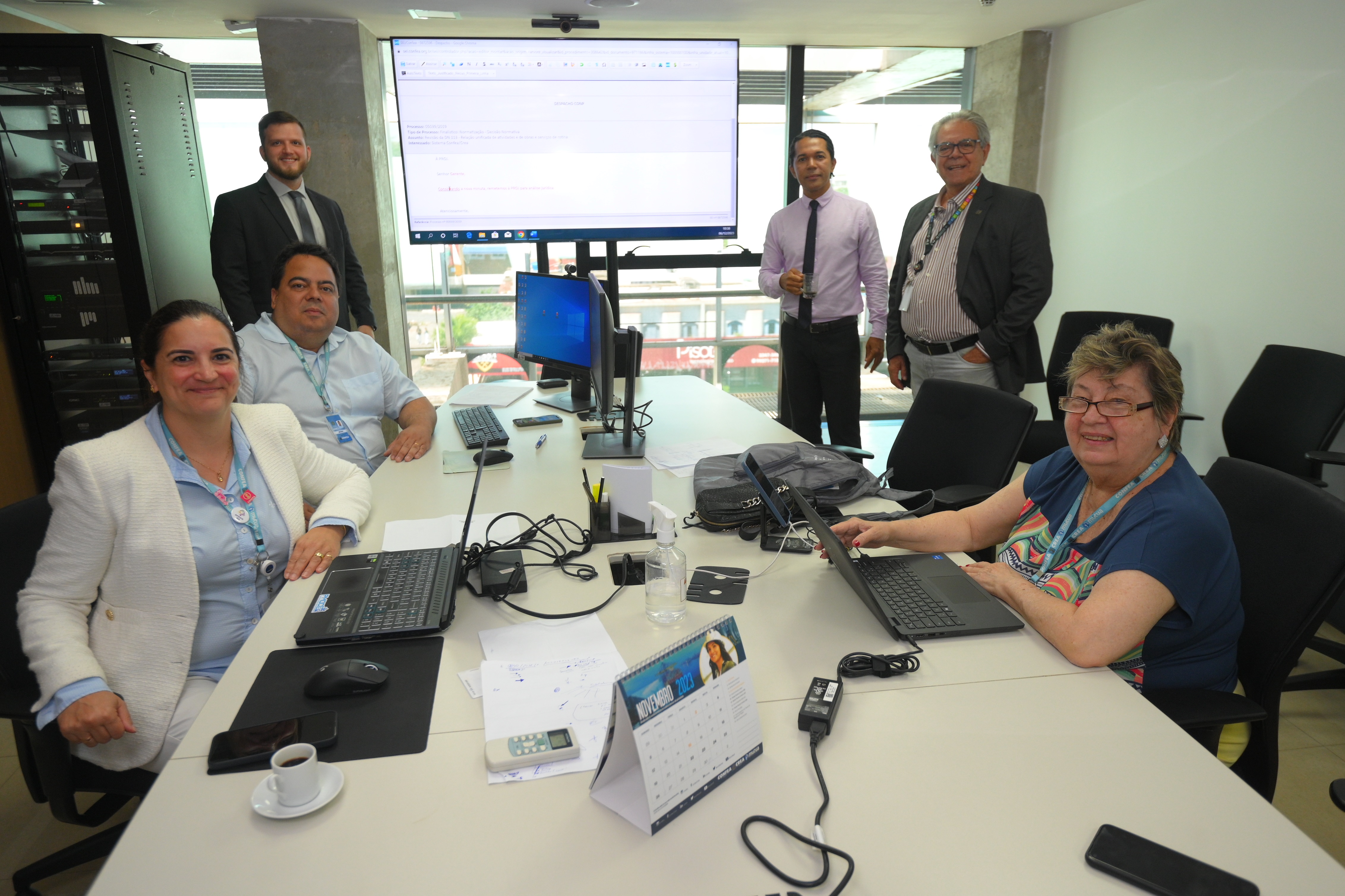 Reunião contou com a participação do subprocurador consultivo do Confea, Fernando Nascimento