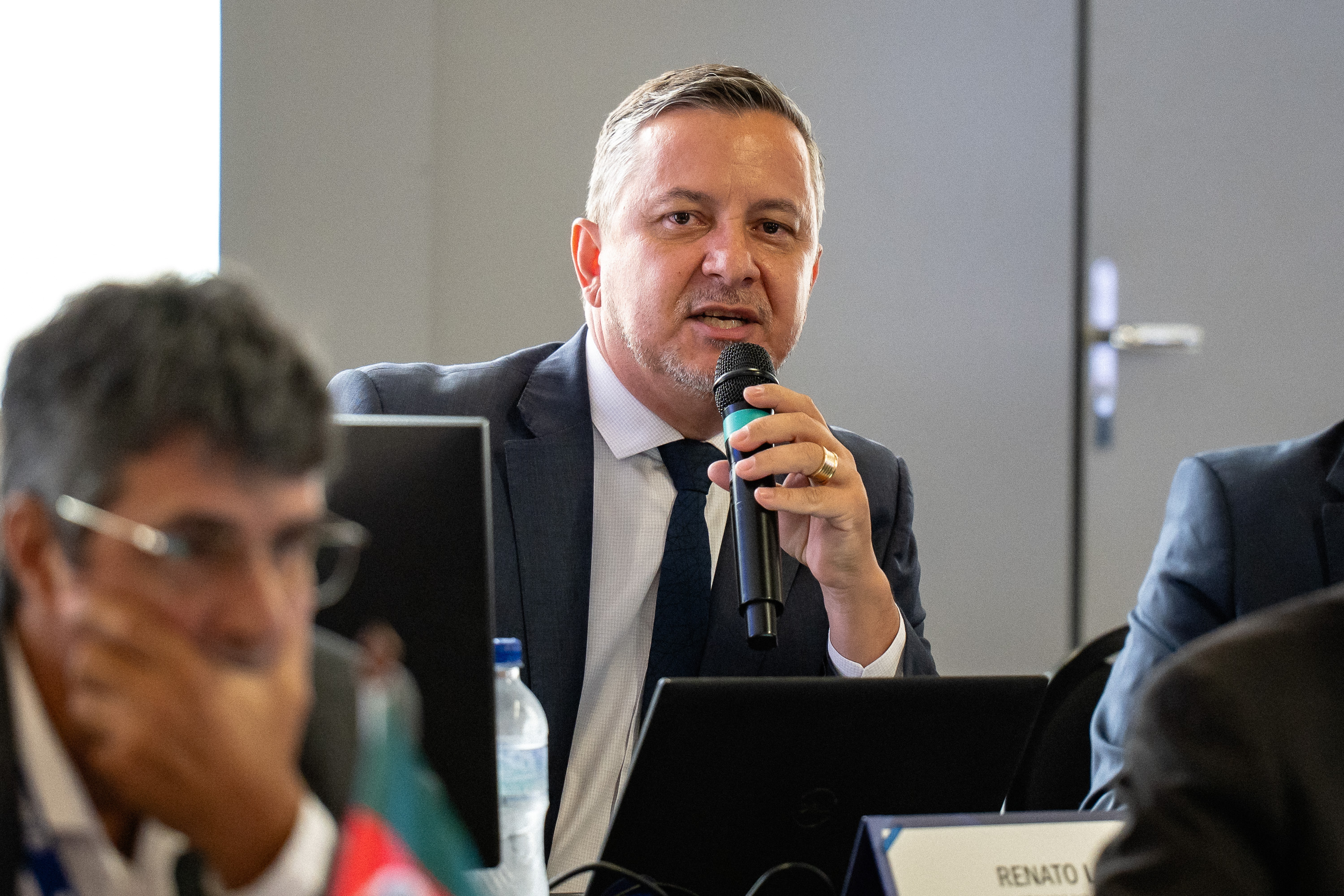 Gerente de Aprimoramento e Desenvolvimento das Entidades, Renato Lisboa, explica a importância de conhecer o universo de entidades que ainda não participam do Sistema Confea/Crea