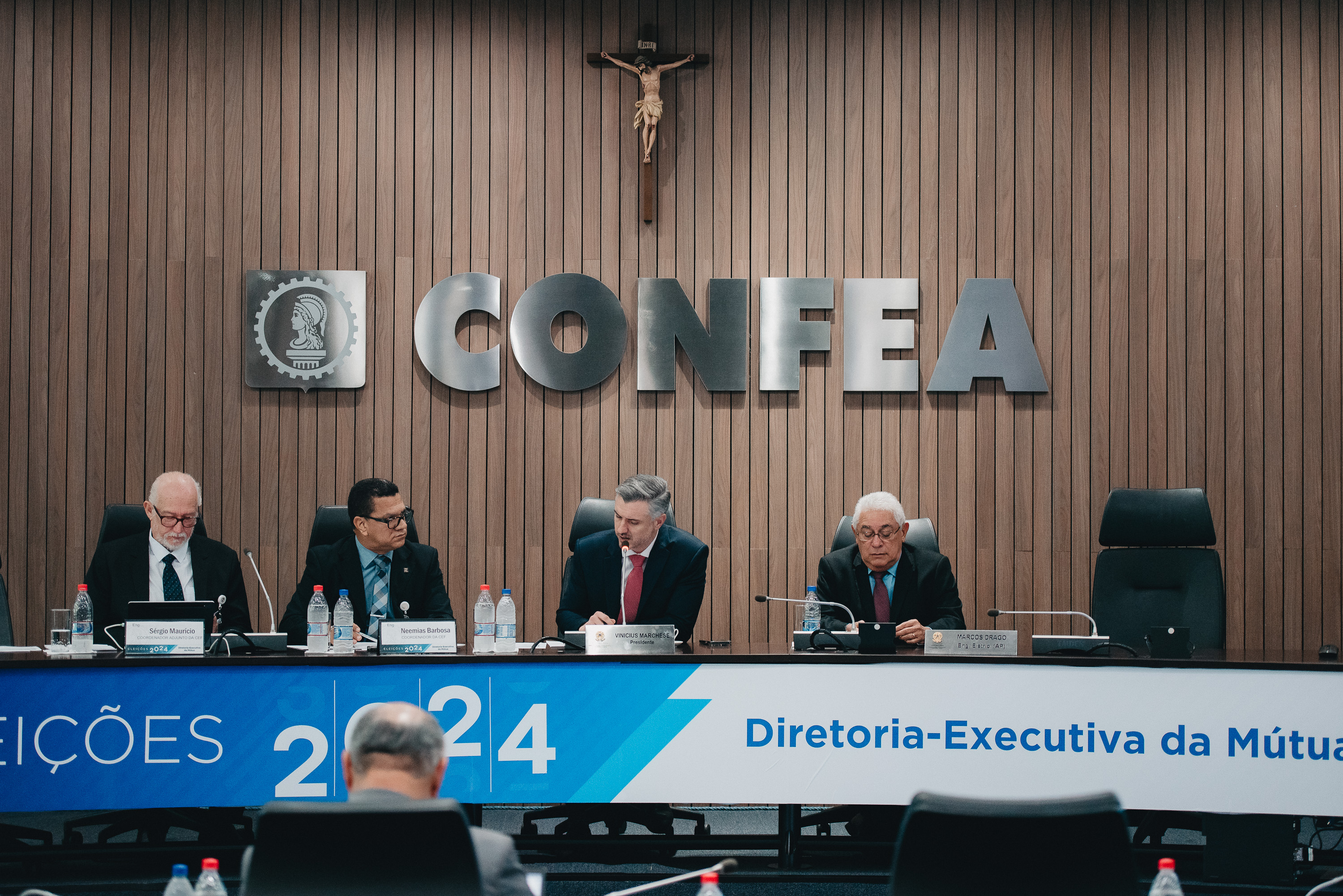 Mesa de trabalhos da eleição da Diretoria Executiva da Mútua