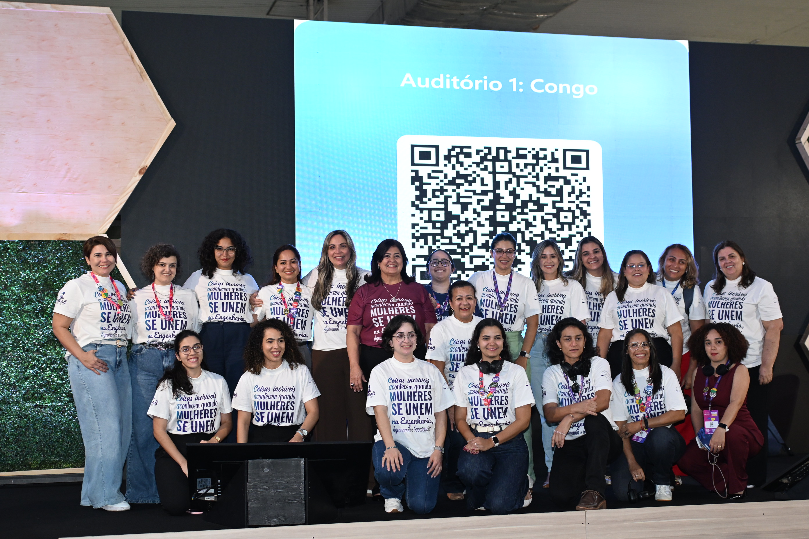 soea_painel_mulher_IA