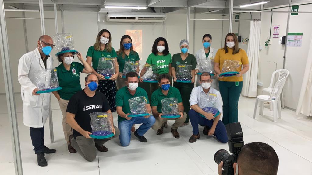 Uma das equipes responsáveis pelo desenvolvimento do capacete