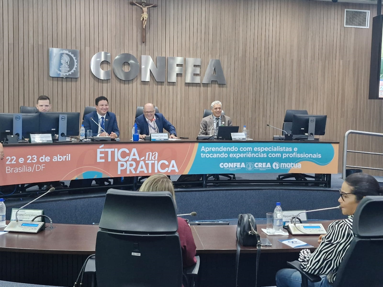 Ceep reunida em Brasíla na abertura do primeiro Encontro Regional de Ética com especialistas da região Centro-Oeste