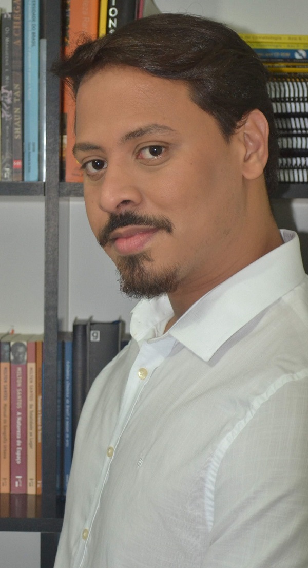 Hugo de Barros