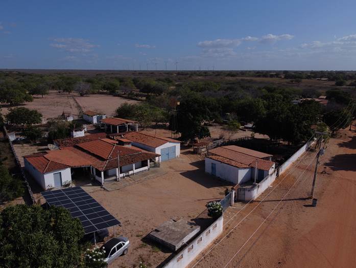 Vista aérea de uma casaO conteúdo gerado por IA pode estar incorreto.