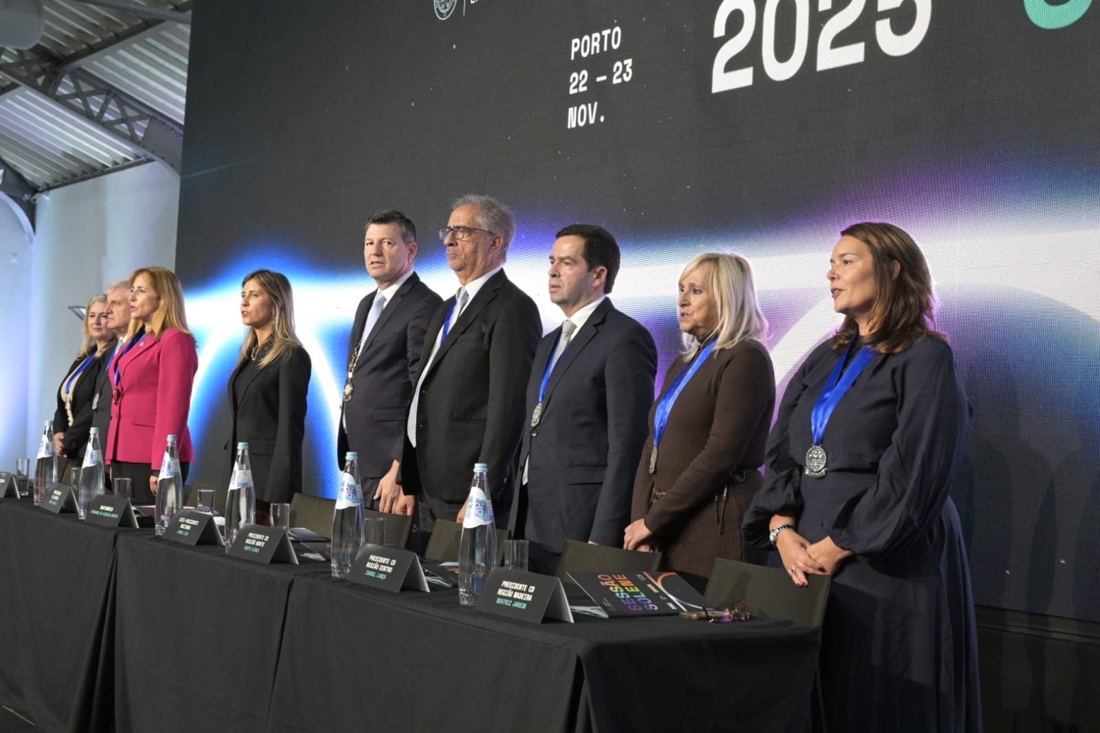 Bastonário e lideranças da Ordem dos Engenheiros, reunidos em Porto