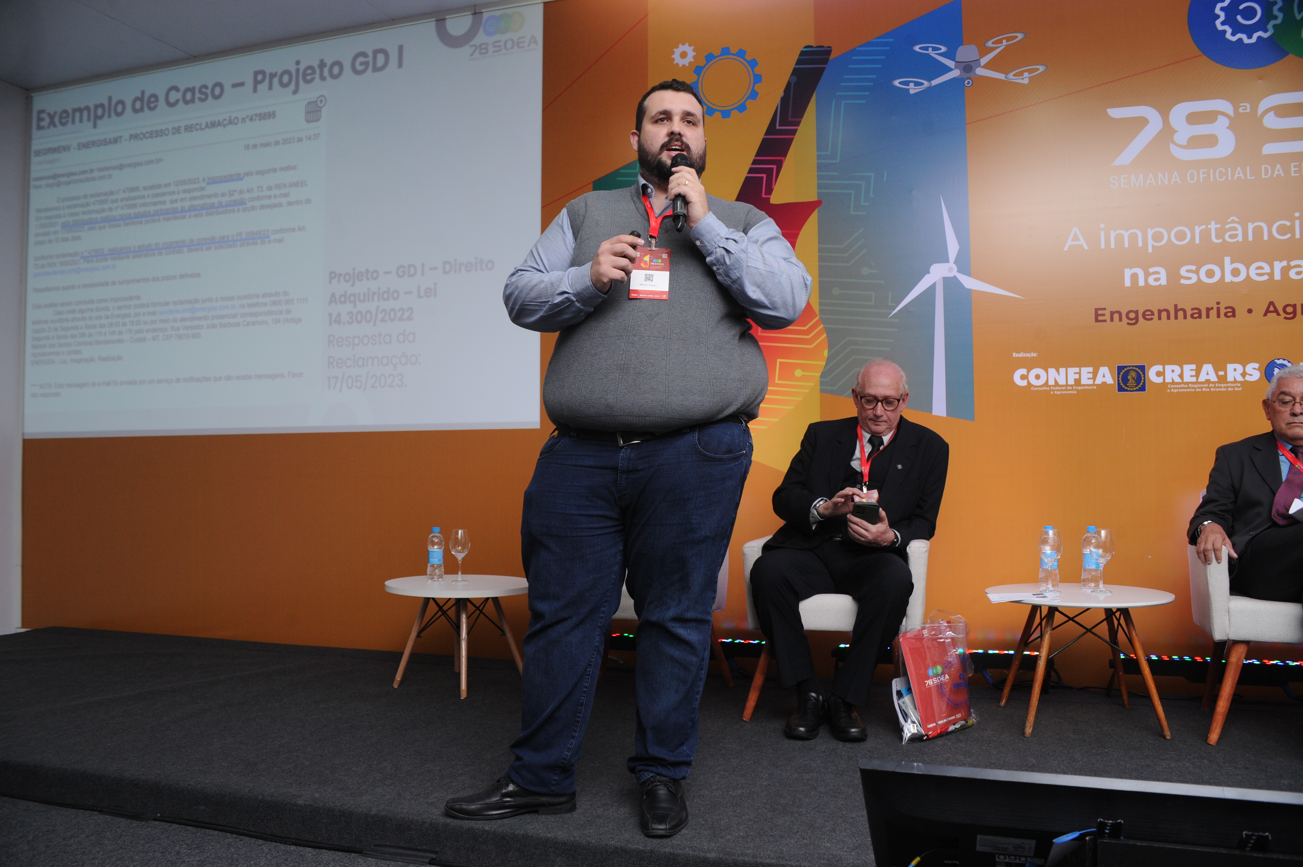 Engenheiro eletricista Diogo Barbosa