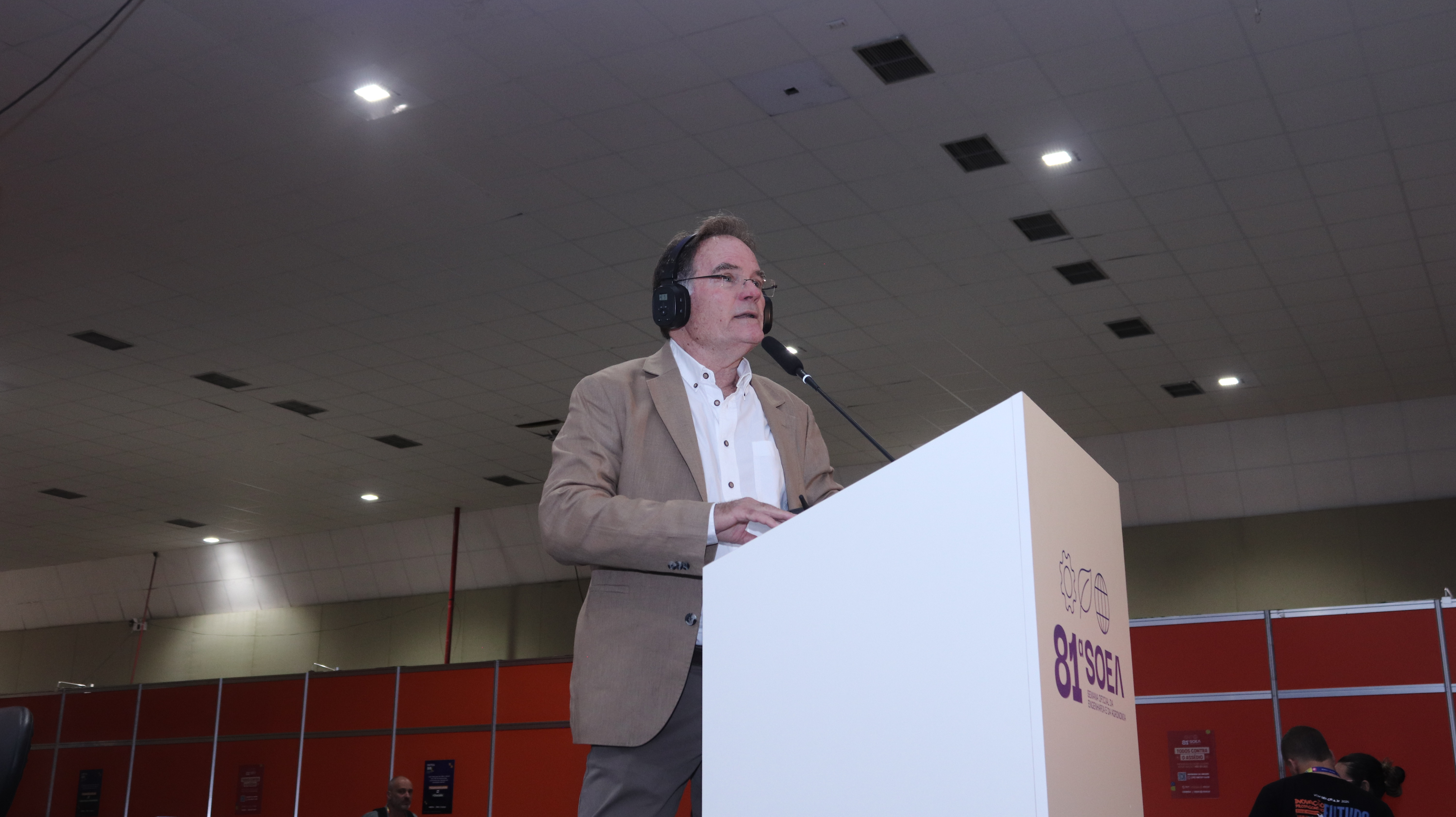roberto_menna_barreto_junior.jpg