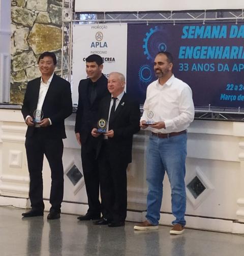 Presidente do Crea-PR, eng. civ. Ricardo Rocha, foi um dos homenageados