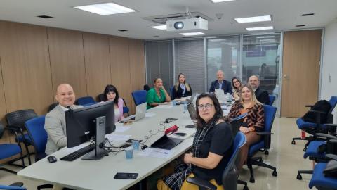 Comitê Gestor do Programa Mulher reunido