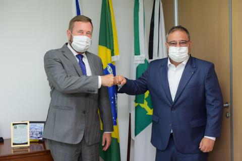 Atuação dos profissionais em projetos e obras deverá ser difundida em todo o país