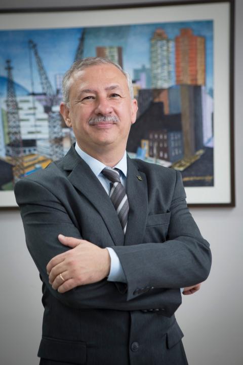 Presidente do Crea-PR, eng. civ. Ricardo Rocha: iniciativas para a modernização do Regional e sua integração com o Sistema