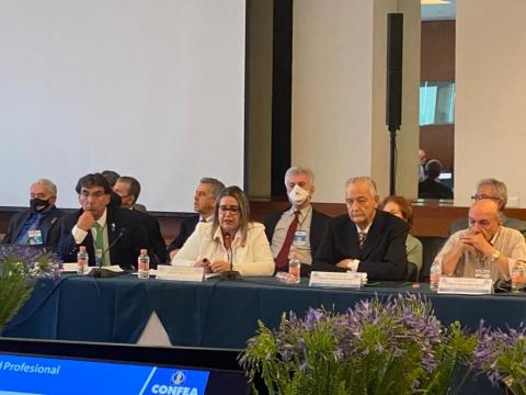 Conselheira Federal Michele Ramos aborda Termo de Reciprocidade com OEP e Programa Mulher em sua participação no Encontro