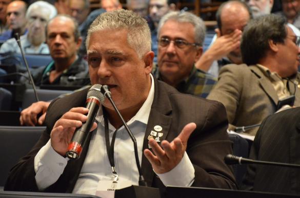 Engenheiro eletricista Kleber Rezende Castilho