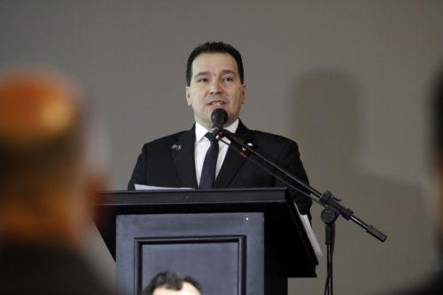 professor Adriel Ferreira