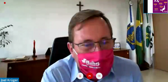 Coordenador do Comitê, o presidente Joel Krüger participou das discussões em torno de novos passos para o Programa Mulher no Confea