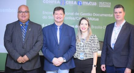 Mesa de trabalhos do 1 Engdoc