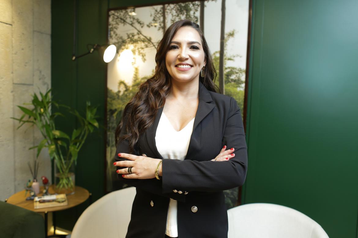 Primeira mulher a presidir o Crea-PA, a engenheira civil Adriana Falconeri atuava na gestão do presidente Renato Milhomem, cujo mandato ela concluirá: planos de aproximar o regional da sociedade