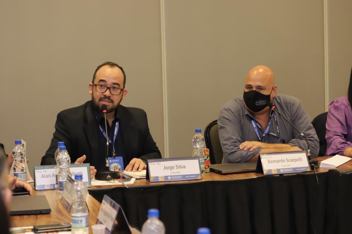 Coordenador Jorge Silva (Crea-BA) e coordenador adjunto Bernardo Scarpelli (Crea-MG): participação das regionais, fiscalização e atenção ao contexto nacional e internacional deverão ser o foco da CCEAGRO