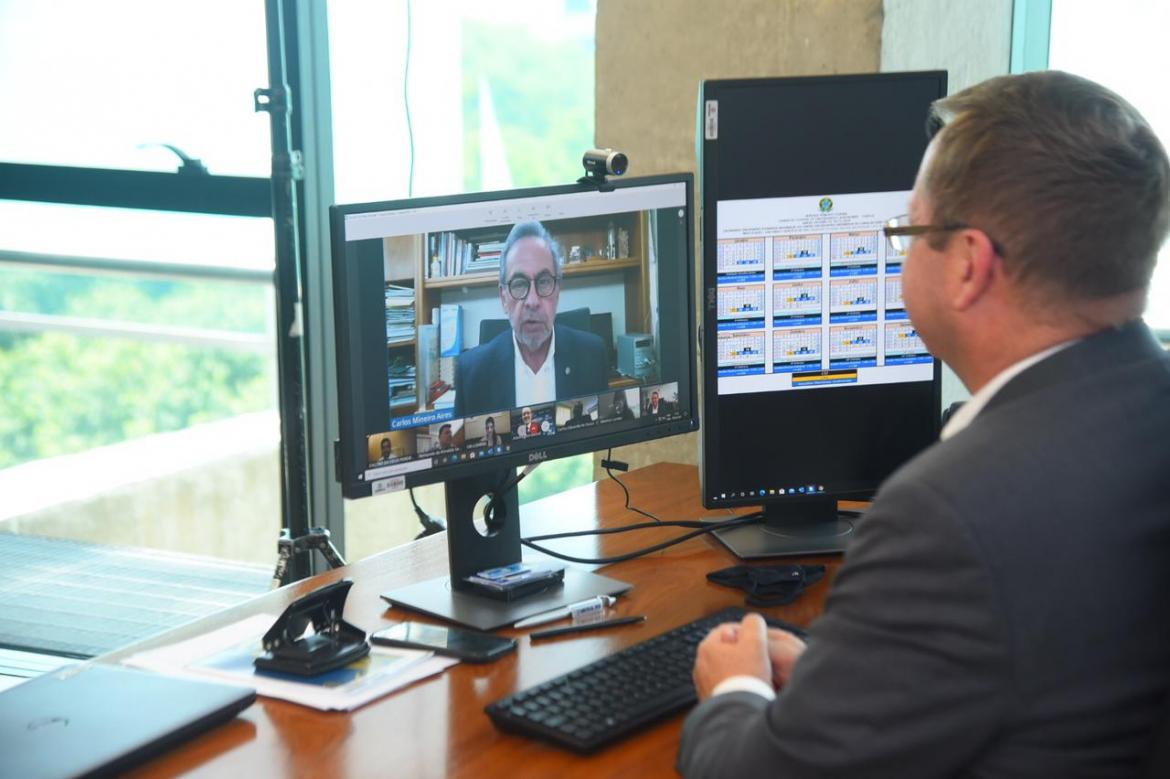 Bastonário Carlos Aires e presidente Joel durante a Cimeira