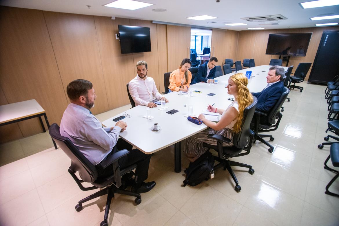 Alguns dos participantes da reunião: Crea Júnior e Confea traçando os novos passos para a renovação do Sistema
