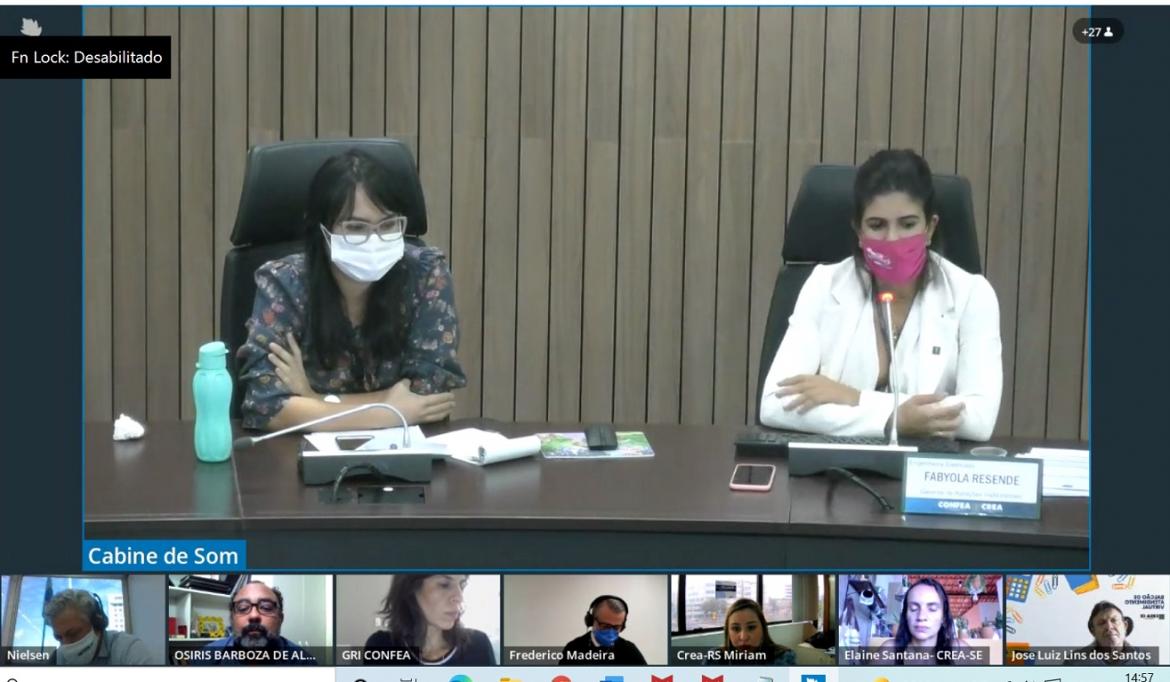 Analista Everlin Kaori e gerente Fabyola Resende