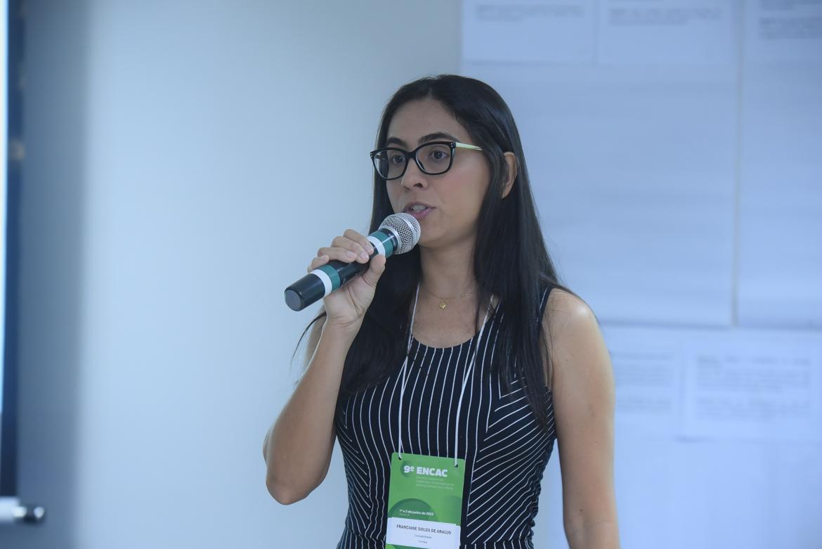 Gerente de Orçamento e Contabilidade do Confea, Franciane Souza
