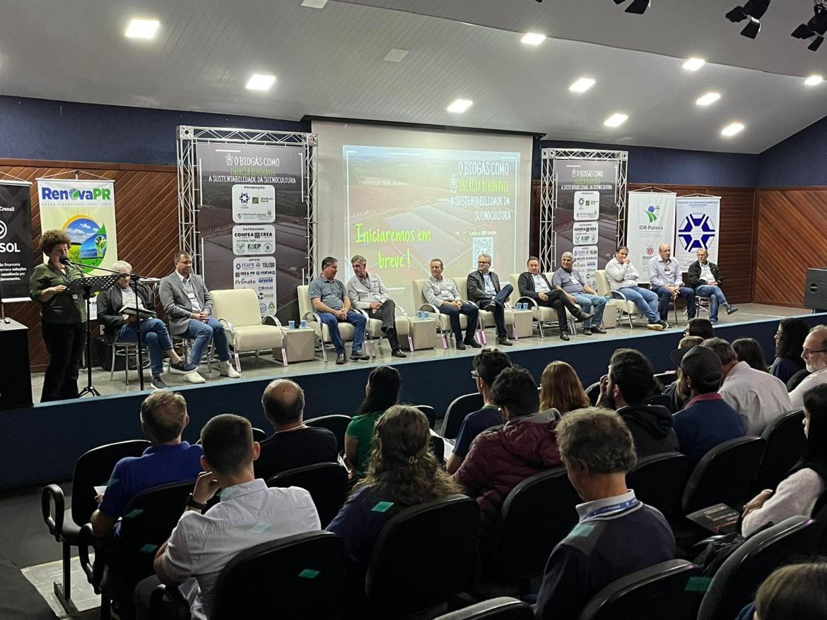 Conselheira federal engenheira agrônoma Márcia Laino defende a importância da participação do Confea na capacitação de profissionais e estudantes