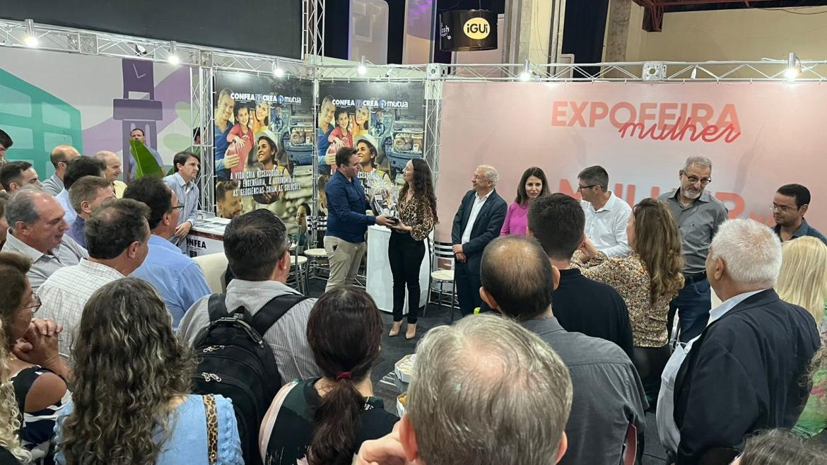 Com a estimativa de participação recorde de 100 mil pessoas, Expofeira Mulher movimenta o Sudoeste paranaense. Abertura do evento foi prestigiada pelo presidente do Crea-PR, eng. civ. Ricardo Rocha