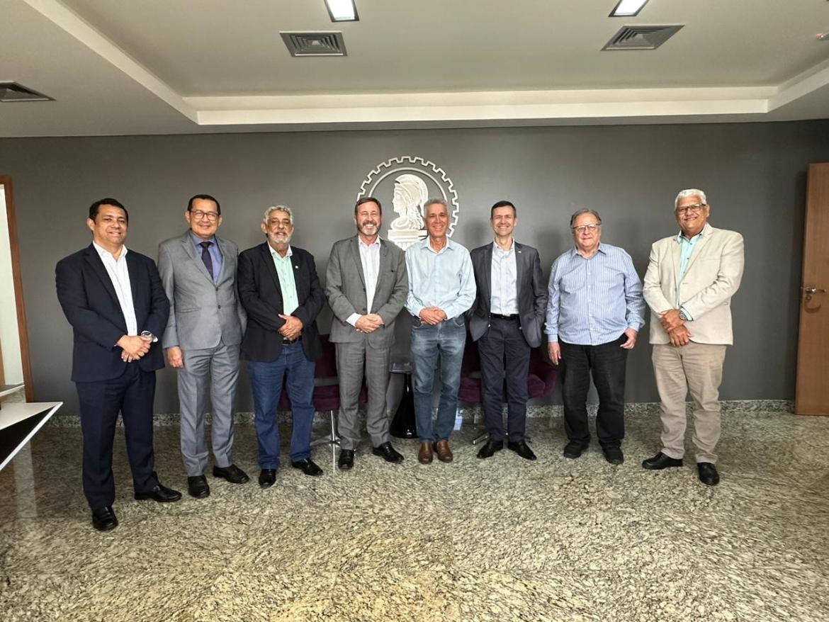 Presidentes de Creas e do Confea, recebidos pelo presidente do Crea-MG, eng. civl. Lucio Borges