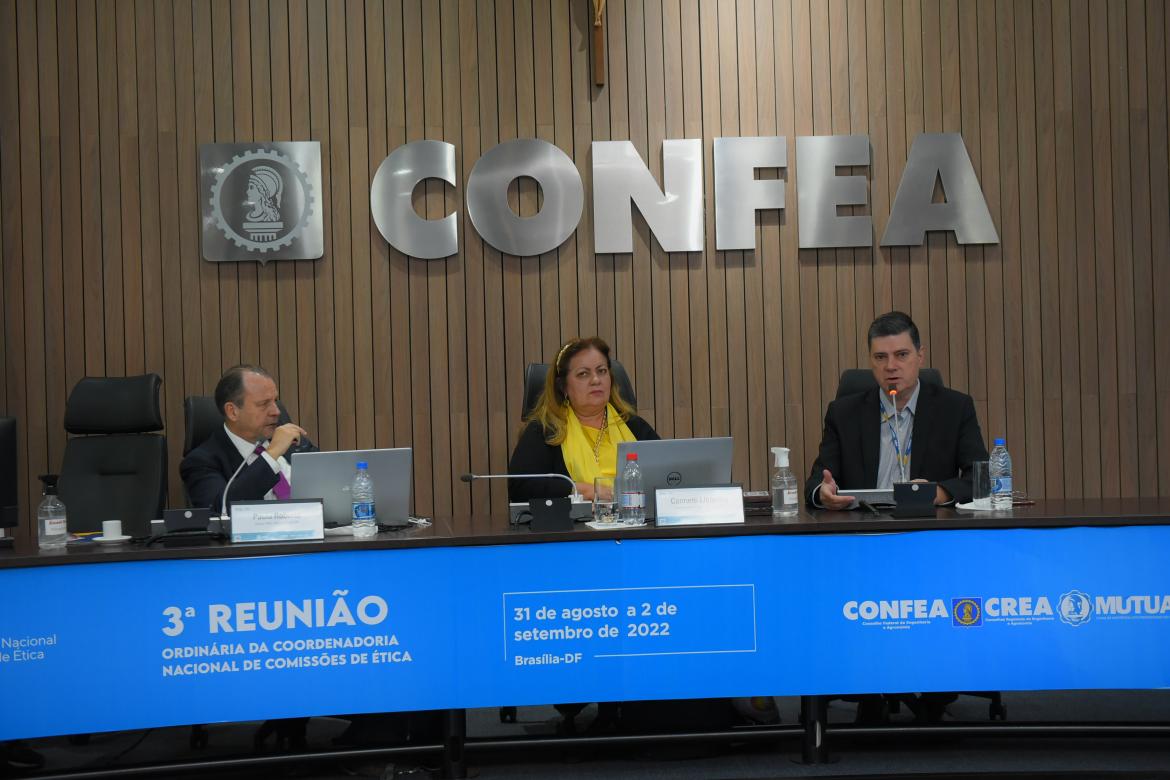 Coordenador adjunto da CNCE, eng. civ. Paulo Roberto de Oliveira (Crea-SC)