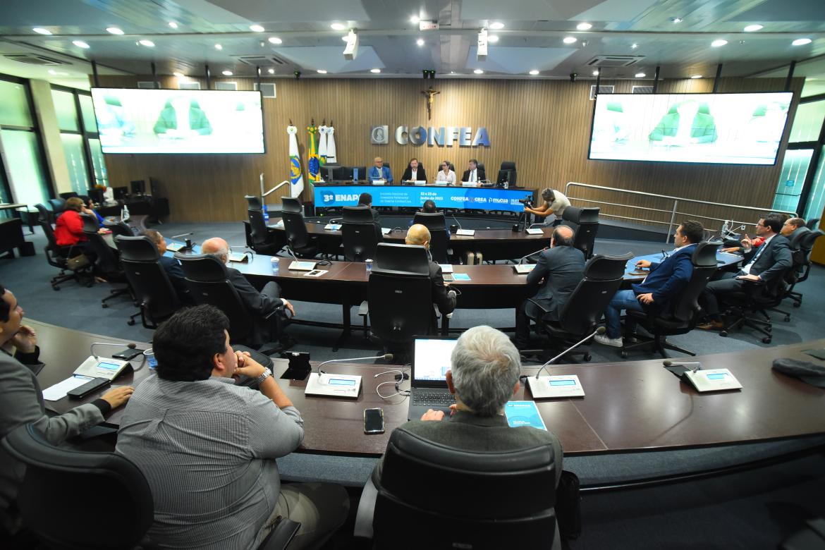 Experiências desenvolvidas pelos regionais e expectativas para a atuação parlamentar do Sistema Confea/Crea e Mútua foram objeto do Enapar