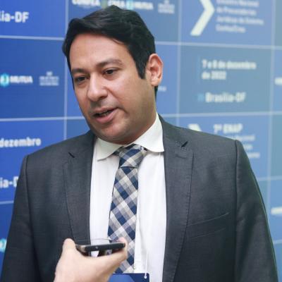 Advogado do Crea-MT, Helmut Flávio Preza