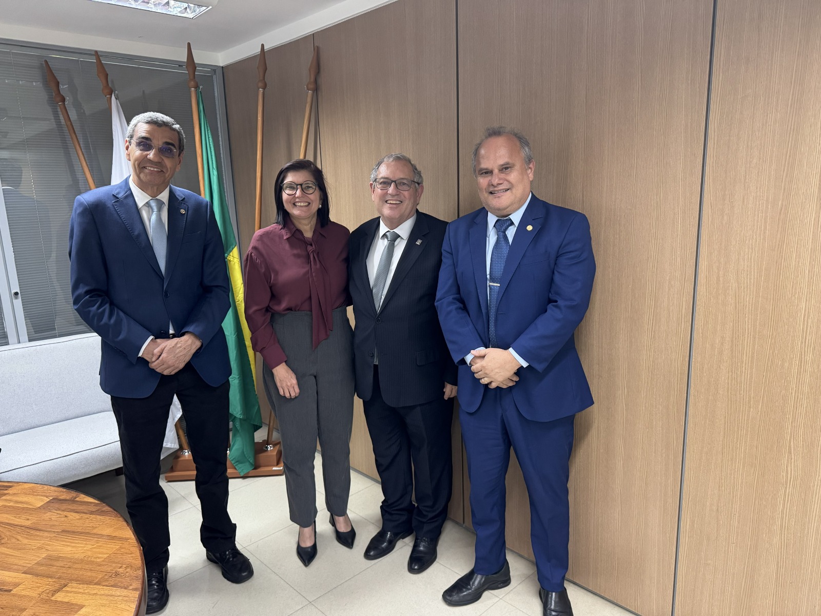 Acordo de Cooperação Técnica com representação profissional colombiana e ainda a Universidade Corporativa da ABEE Nacional foram alguns dos temas tratados